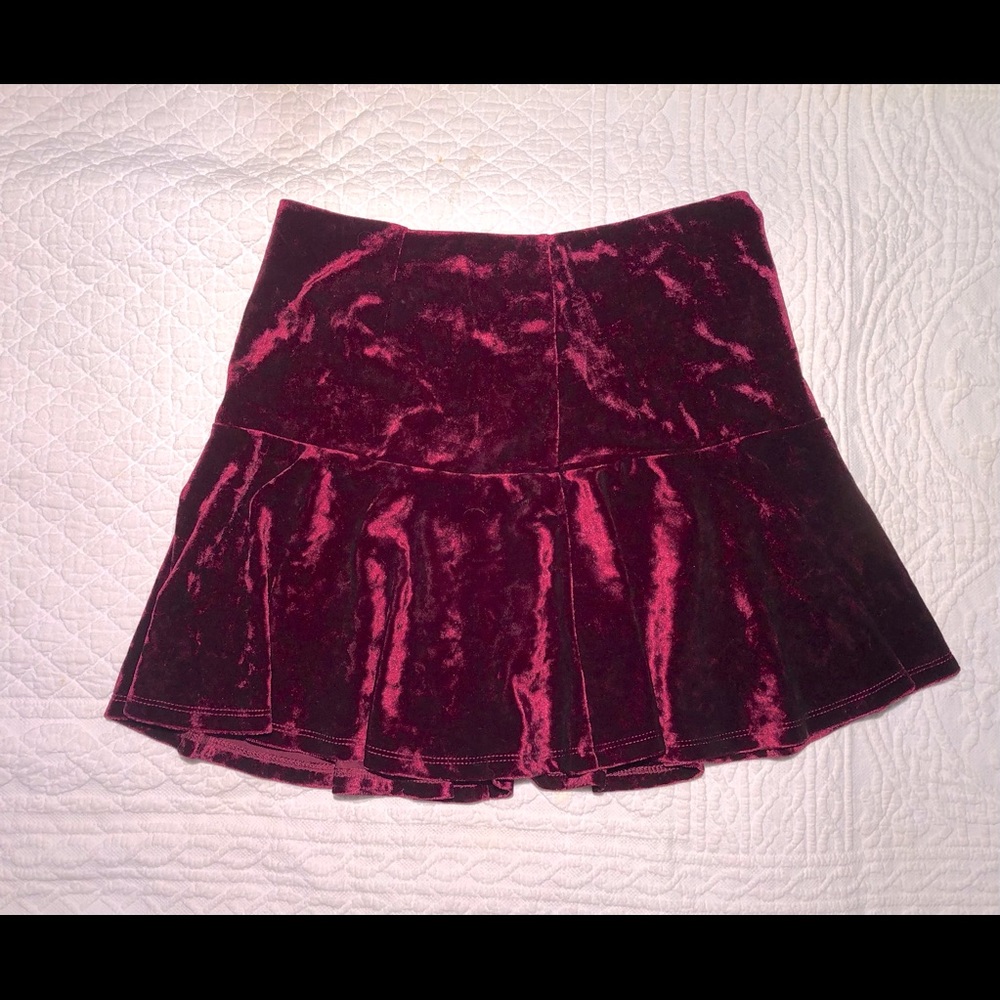 Forever 21 velvet skirt